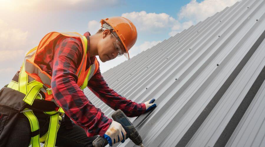GAF certified roofer in Tyrone, PA